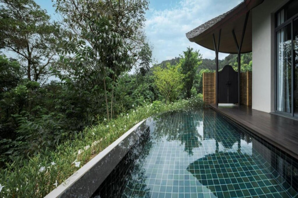 Муанг: Noku Phuket
