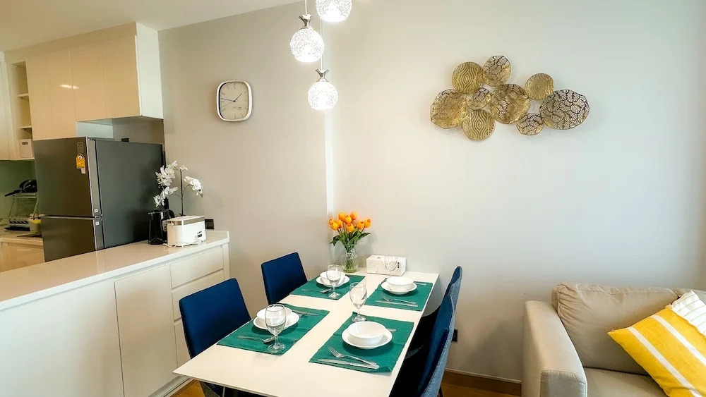 Чиангмай: The Astra Condo by Five Star