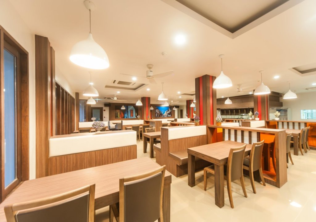 Муанг: Ratana Apart-Hotel at Rassada