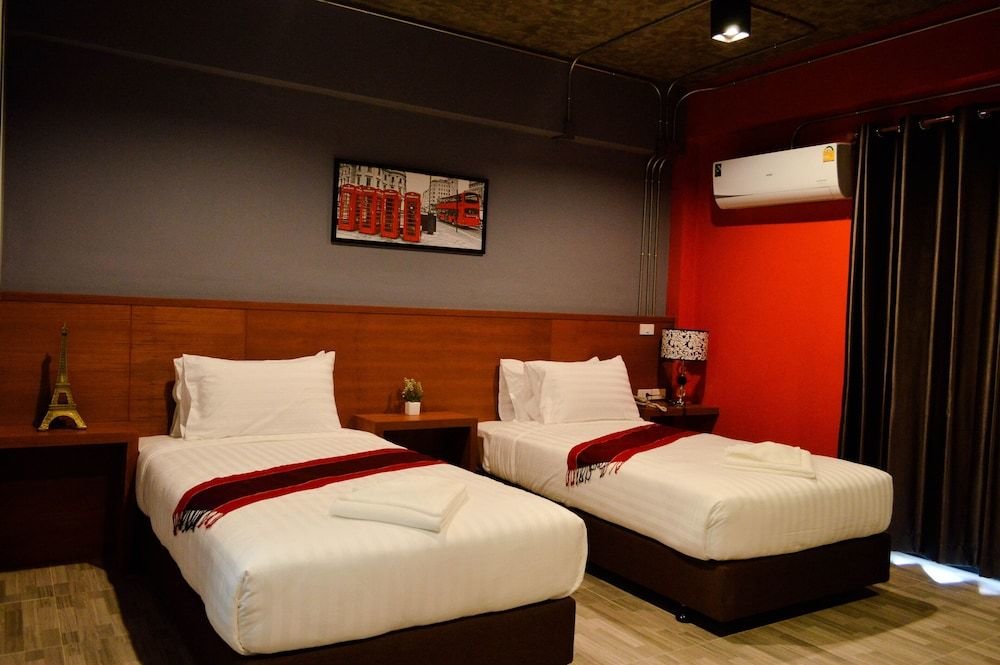 Нанг-Ронг: Sshotel Nangrong Buriram