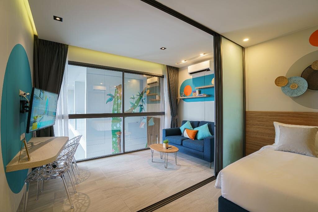Муанг: HOMA Phuket Town