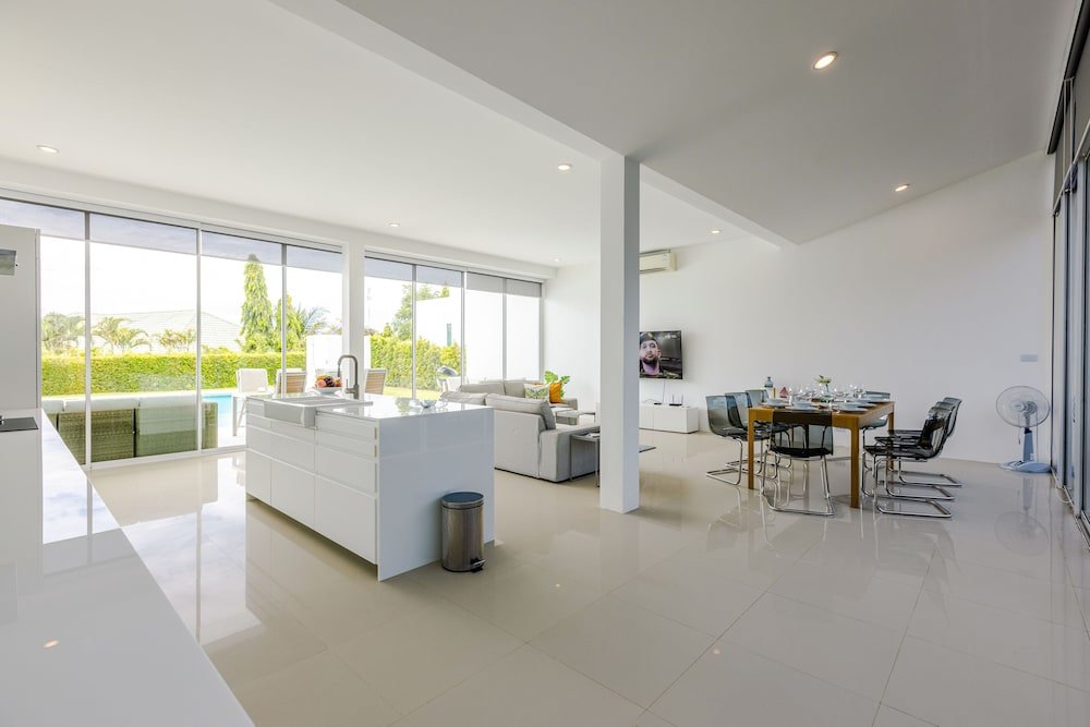 Хуахин: Modern 4 Bedroom Pool Villa PMK-A6