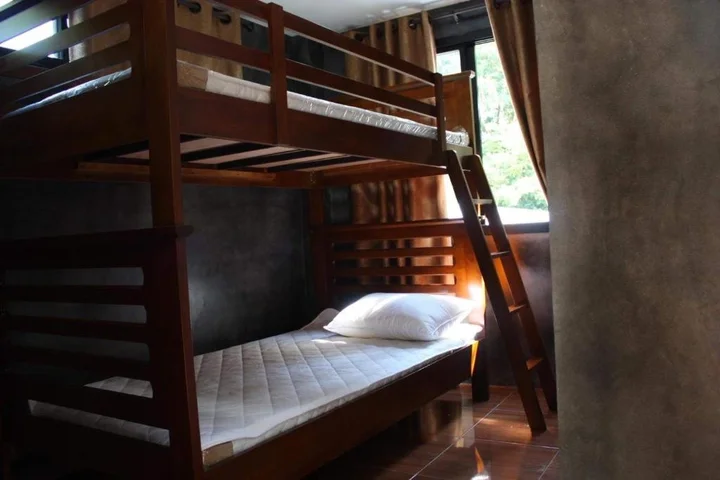 Ханг Донг: Baan Tha Loon Hostel