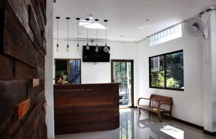 Ханг Донг: Baan Tha Loon Hostel