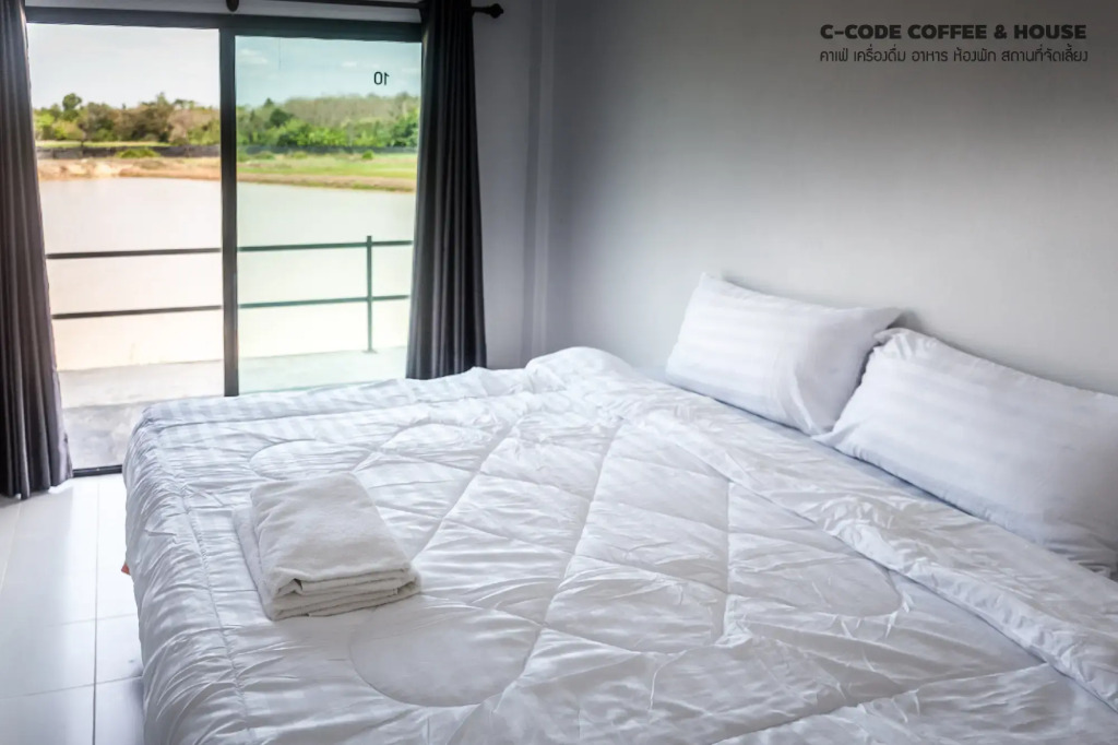 Кхэм Сон: C-Code Resort