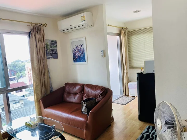 Удонтхани: 1 Double Bedroom Swimming Pool Apartment for Rent in Udonthani With Gym Laundry