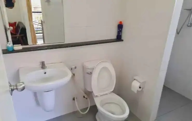 Удонтхани: 1 Double Bedroom Swimming Pool Apartment for Rent in Udonthani With Gym Laundry