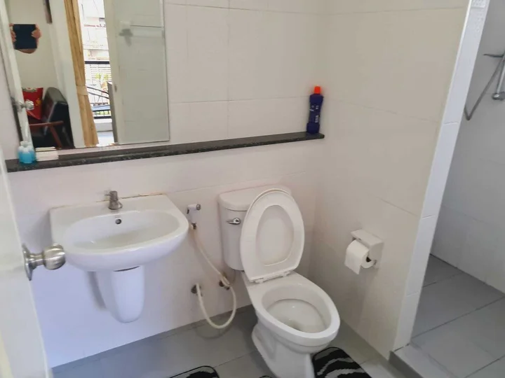 Удонтхани: 1 Double Bedroom Swimming Pool Apartment for Rent in Udonthani With Gym Laundry