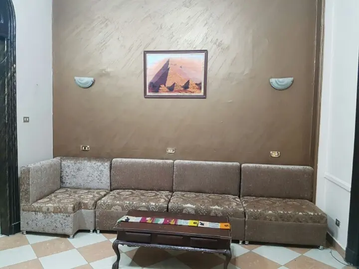 Каир: The Australian Hostel