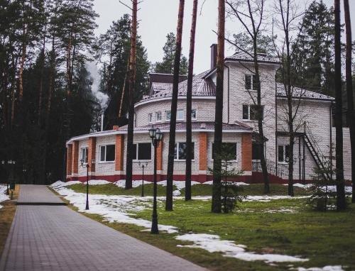 Гостиница Грин Хилл — фото 1