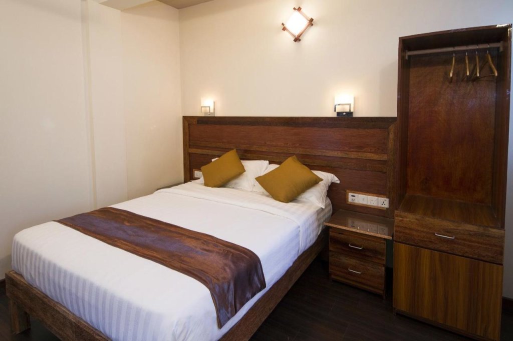 Гули: Отель Tropic Tree Hotel Maldives