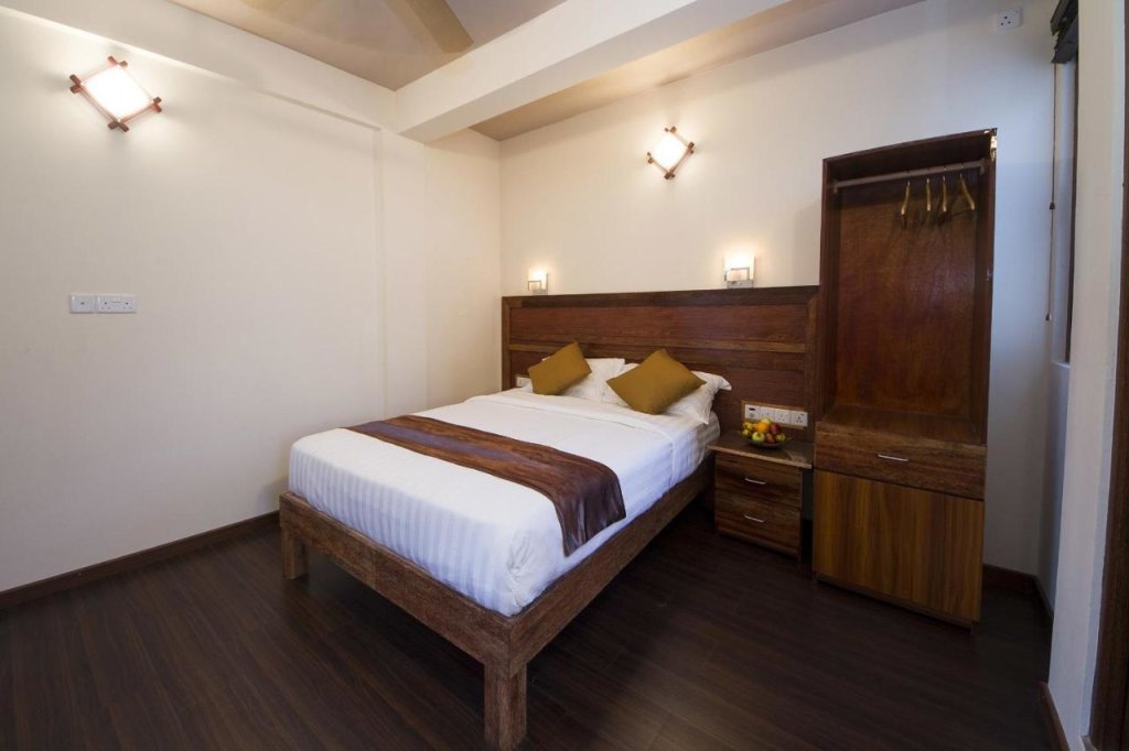 Гули: Отель Tropic Tree Hotel Maldives