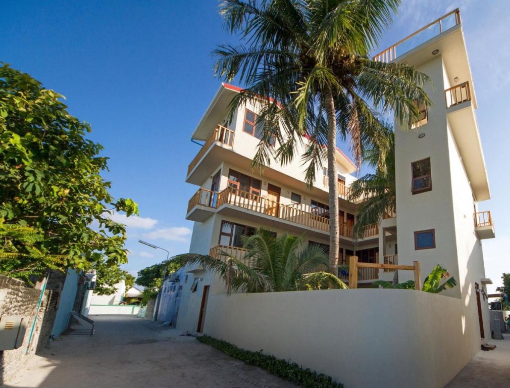 Гули: Отель Tropic Tree Hotel Maldives