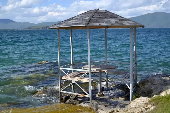 Севан: Tsovasar Family Rest Complex