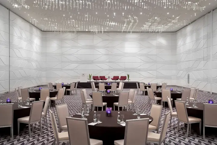 Абу-Даби: W Abu Dhabi - Yas Island