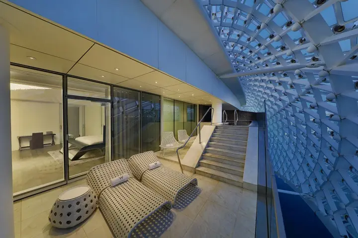 Абу-Даби: W Abu Dhabi - Yas Island