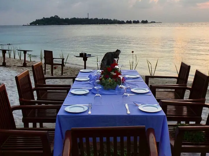 Атолл Алиф-Алиф: Yonder Retreat Folhudhoo