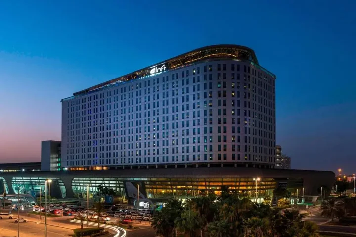 Абу-Даби: Aloft Abu Dhabi