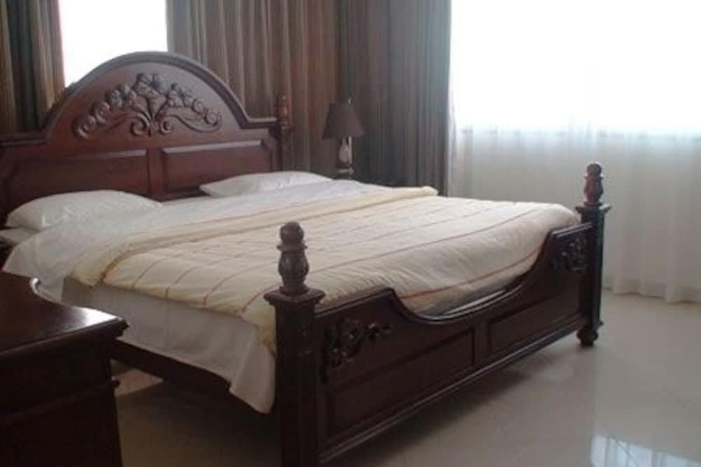 Абу-Даби: Abu Dhabi Plaza Hotel Apartments