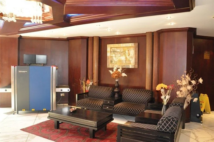 Абу-Даби: Abu Dhabi Plaza Hotel Apartments