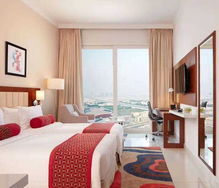 Дубай: Отель Treppan Hotel & Suites by Fakhruddin