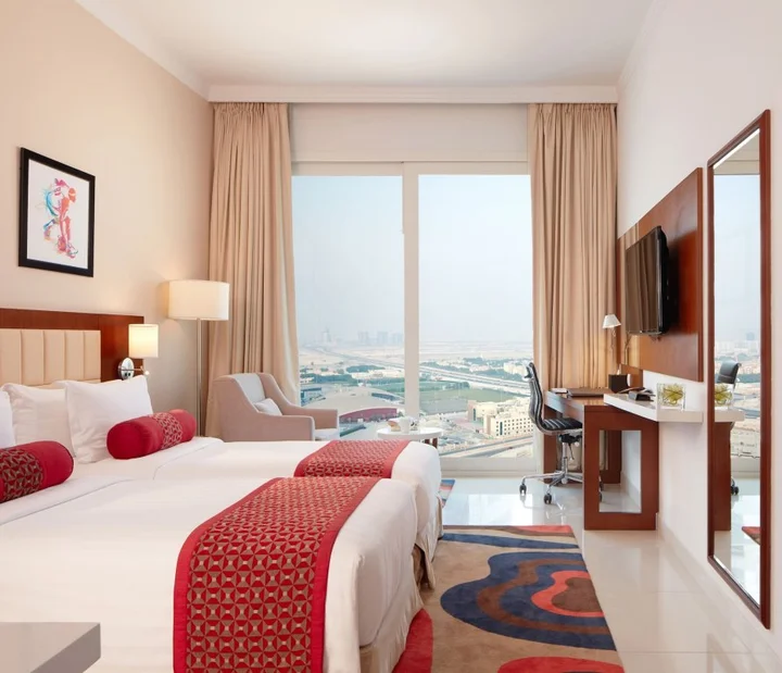 Дубай: Отель Treppan Hotel & Suites by Fakhruddin
