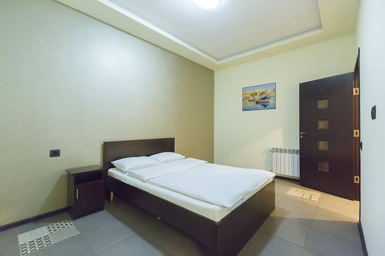 Ереван: Granada Hotel