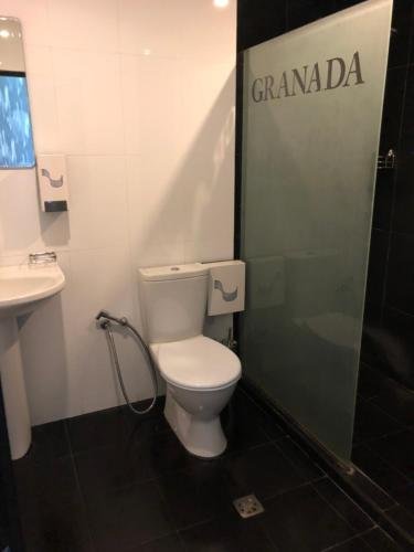 Ереван: Granada Hotel