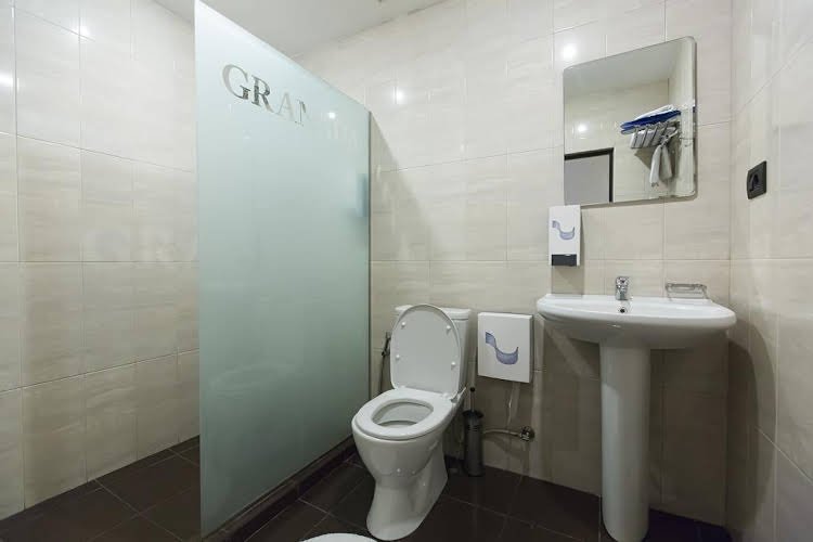 Ереван: Granada Hotel