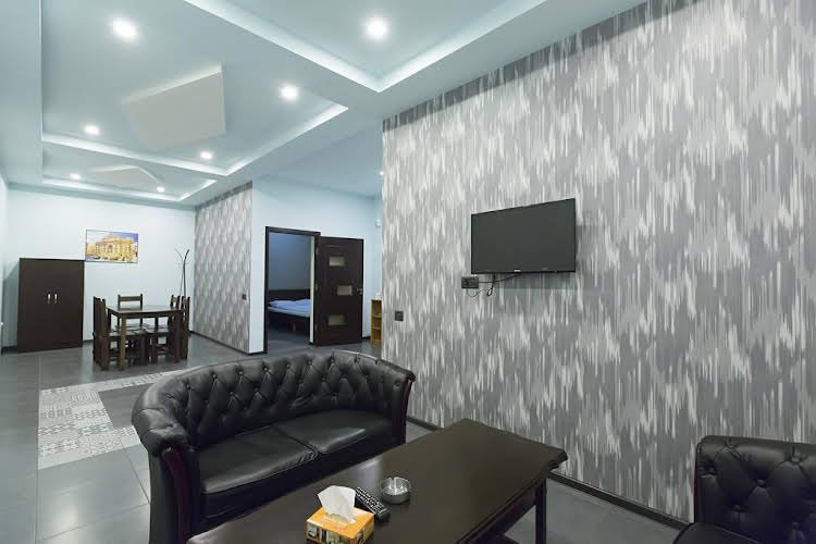 Ереван: Granada Hotel