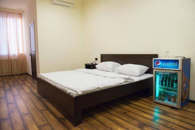 Ереван: Granada Hotel