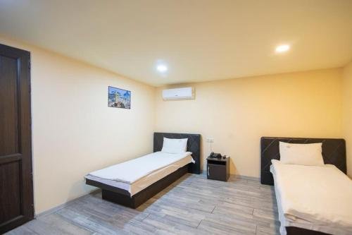 Ереван: Granada Hotel