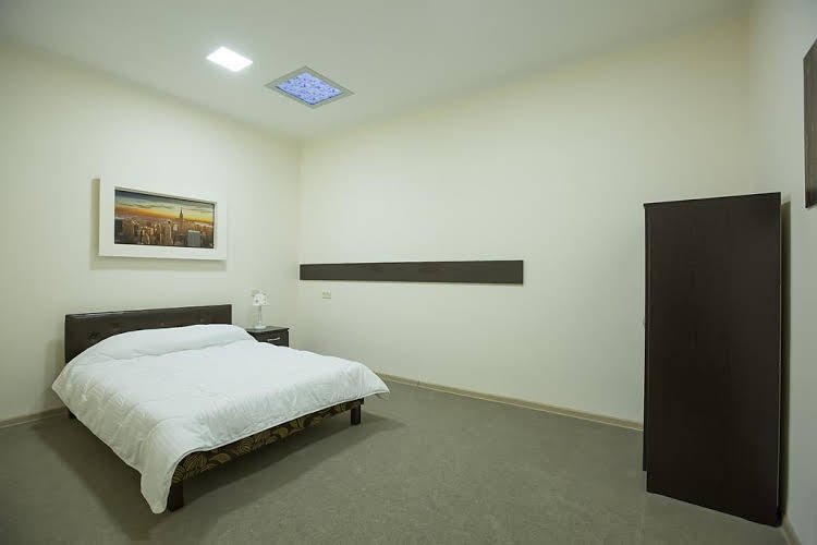 Ереван: Granada Hotel