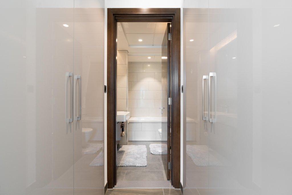 Дубай: Апартаменты SuperHost - Dazzling Apartment With Balcony In Sobha Hartland