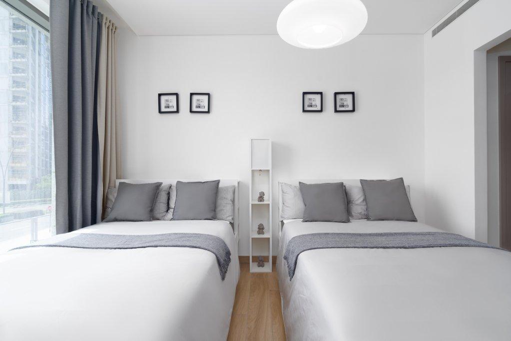 Дубай: Апартаменты SuperHost - Dazzling Apartment With Balcony In Sobha Hartland