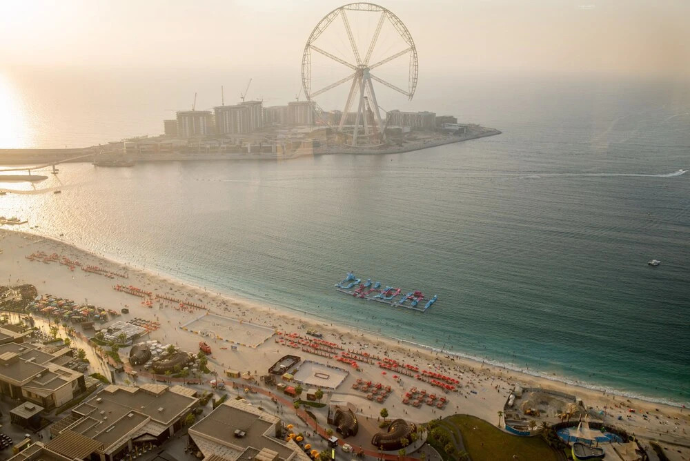 Дубай: PalmBay JBR 4 bedroom sea view apartment
