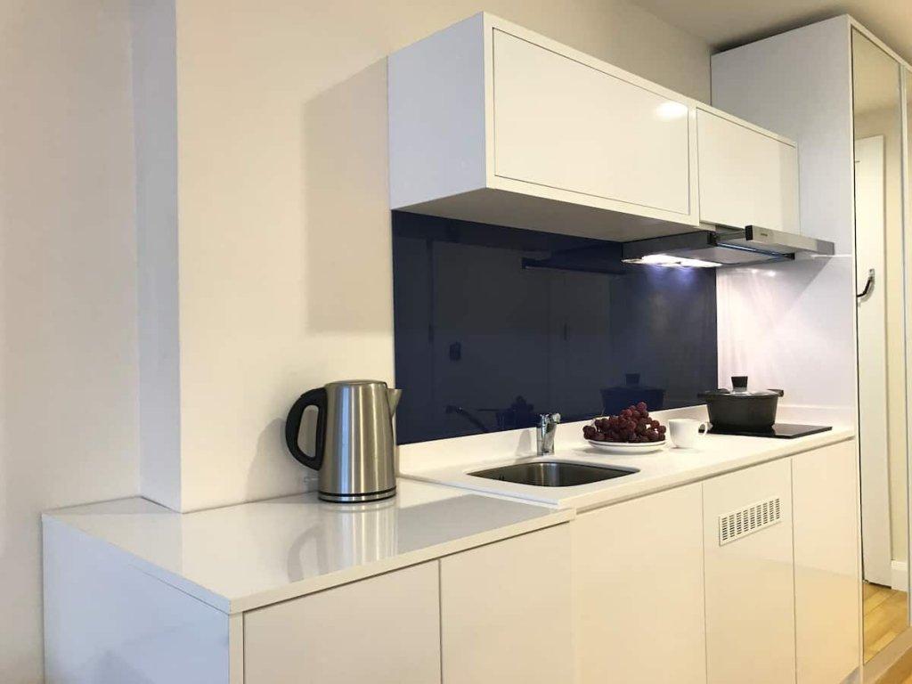 Батуми: Апарт-отель Cozy Seaview Studio in Orbi City