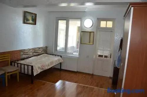 Батуми: TJ Hostel