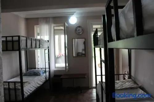 Батуми: TJ Hostel