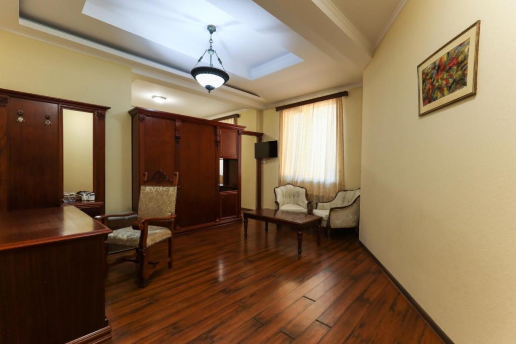 Кутаиси: Отель Aeetes Palace