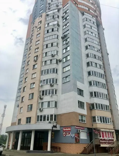 Просторная квартира в новостройке — фото 4