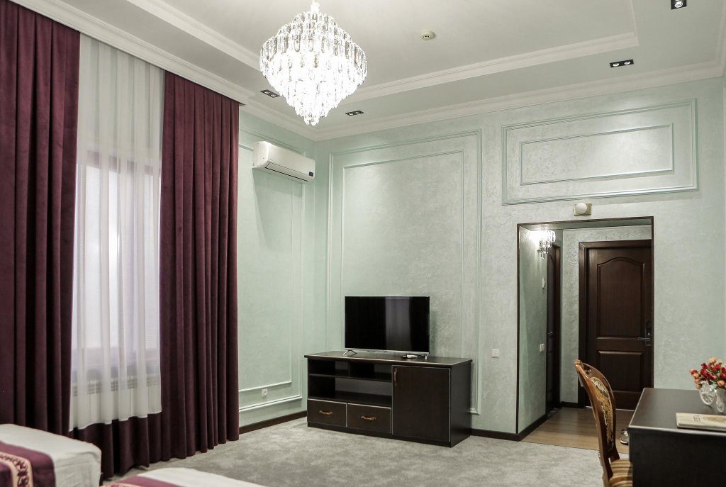 Shirin Plaza Boutique (Ширин Плаза Бутик) — фото 1