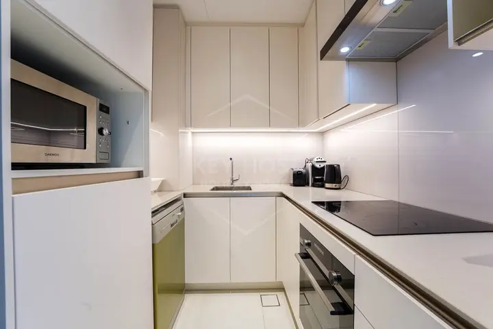 Дубай: Apartments | The Address Beach Residence - K1407
