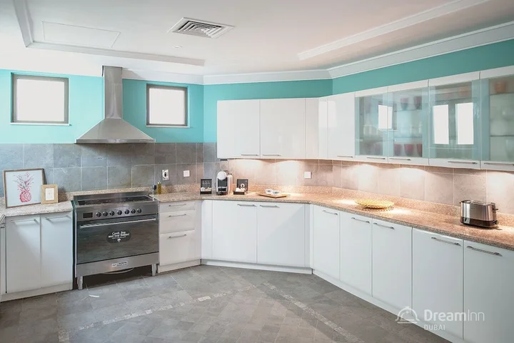 Дубай: Dream Inn Dubai-Palm Island Retreat Villa