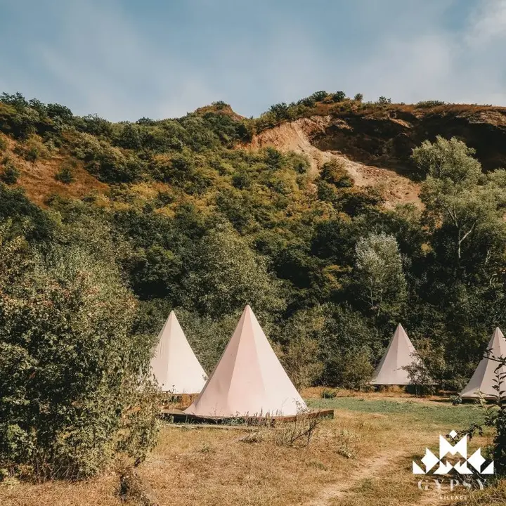 Тбилиси: Курортный отель Gipsy Village