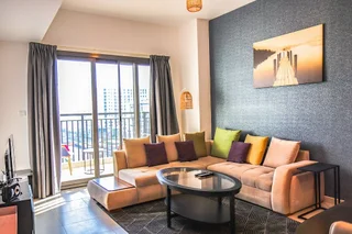 Дубай: 1 Bedroom Apartment in Hayat Boulevard