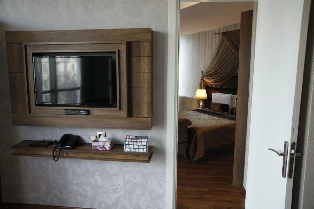 Тбилиси: Green Queen Hotel