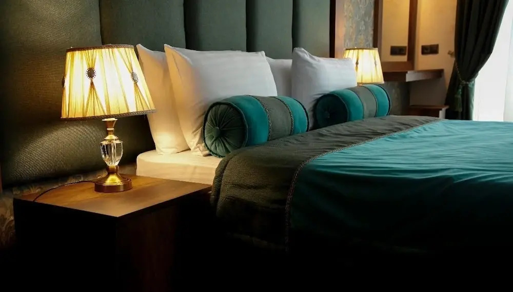 Тбилиси: Green Queen Hotel