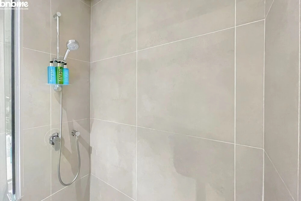 Дубай: Beach View 2BR Ultra-luxurious Apt- 1504