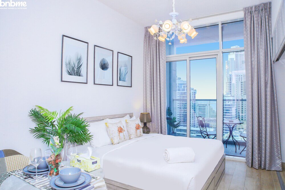 Дубай: Beach View 2BR Ultra-luxurious Apt- 1504